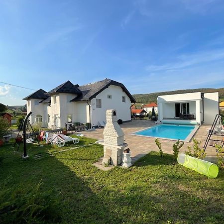 Villa Sami Bihac Luaran gambar