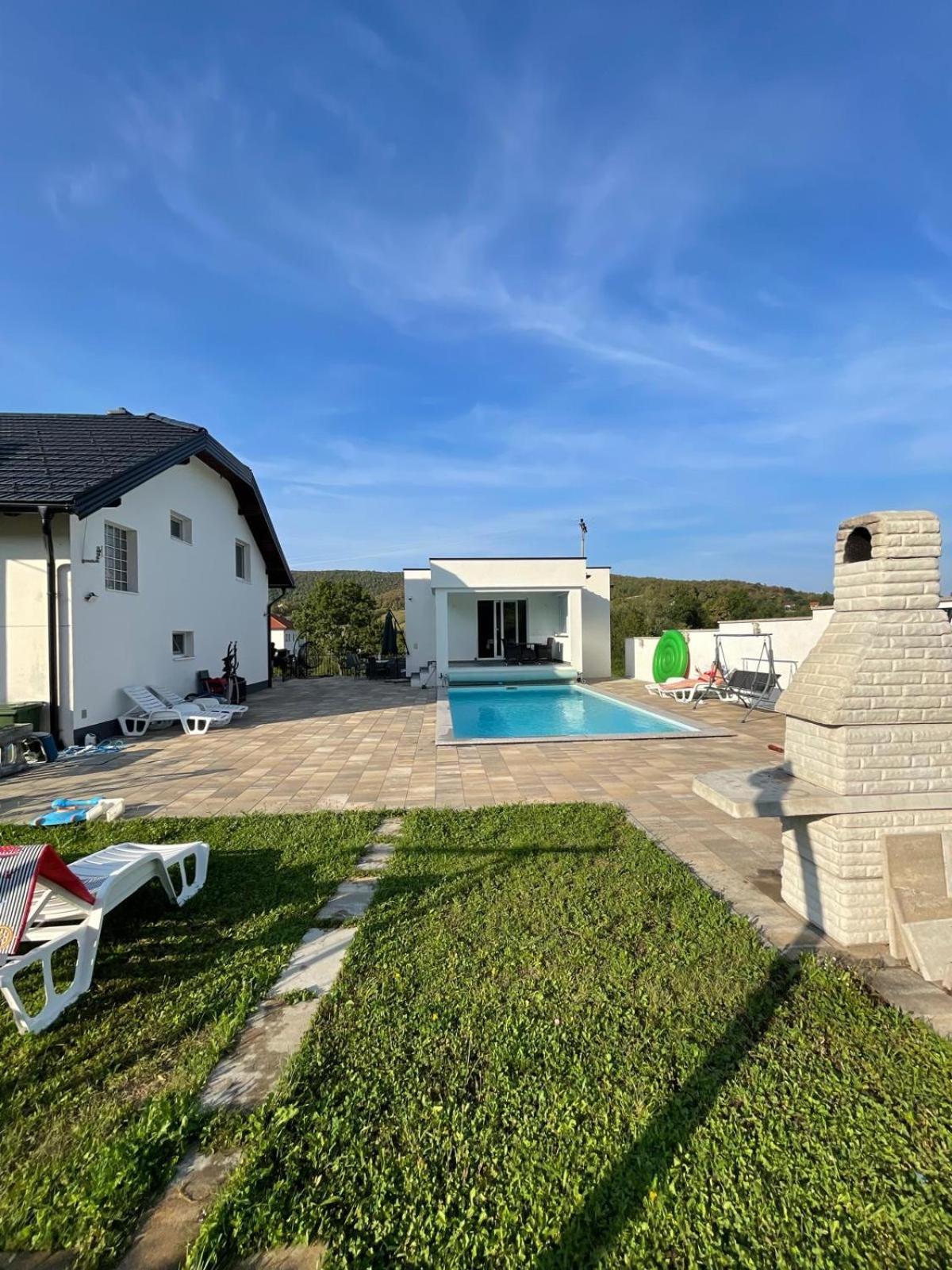 Villa Sami Bihac Luaran gambar